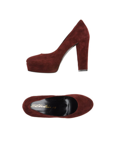 ZOOM STUDIO 02 - Closed-toe slip-ons