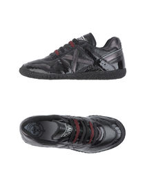 MUNICH - Sneakers