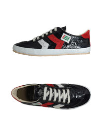 TST - Low-tops