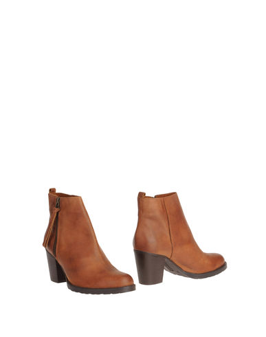 ZOOM 67 SIXTYSEVEN - Ankle boots