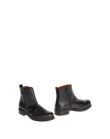 ZOOM 67 SIXTYSEVEN - Ankle boots