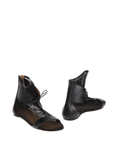 ZOOM MM6 by MAISON MARTIN MARGIELA - Ankle boots