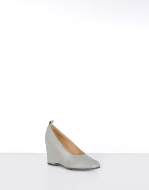 MM6 BY MAISON MARTIN MARGIELA Pumps & Heels Pumps on shoescribe.com MM6 BY MAISON MARTIN MARGIELA Pumps & Heels Pumps on shoescribe.com
