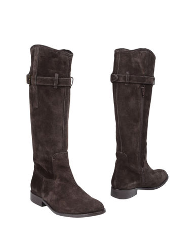 ZOOM 3:10 - Boots
