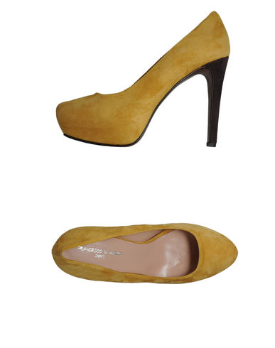 ZOOM FRANCESCO DI MARCO - Closed-toe slip-ons