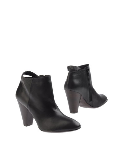 ZOOM MEGUMI OCHI - Ankle boots