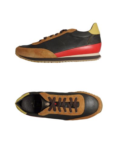 ZOOM 3:10 - Sneakers