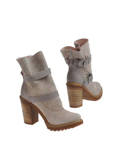 ZOOM TO BE - Ankle boots