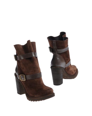 ZOOM TO BE - Ankle boots