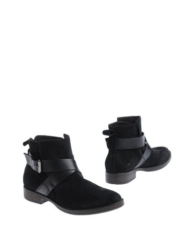 ZOOM HALMANERA - Ankle boots