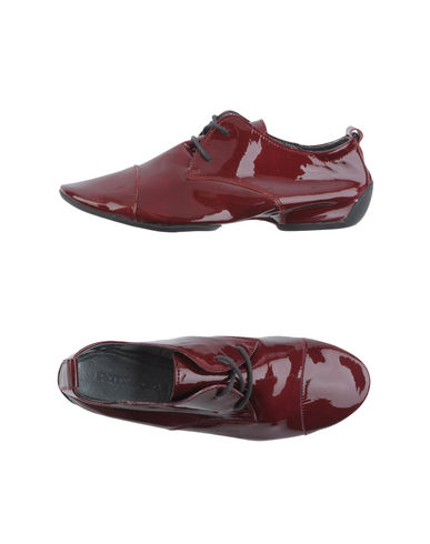 ZOOM PATAUGAS - Laced shoes