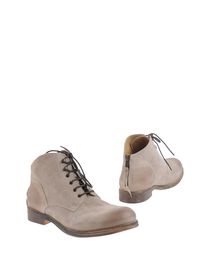 MR. WOLF - Ankle boots