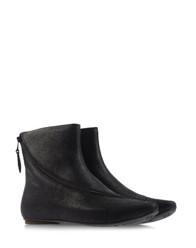 ZOOM CAMPER - Ankle boots