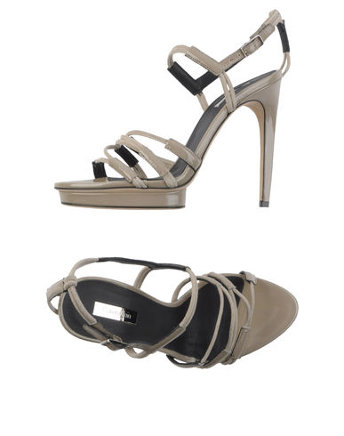 ZOOM CALVIN KLEIN COLLECTION - Sandals