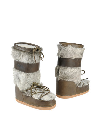 ZOOM CHLOÉ - Boots