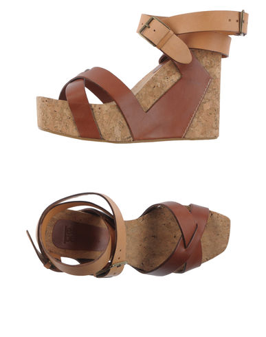 ZOOM LES PETITES... - Wedge