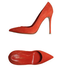 GIANVITO ROSSI - Closed-toe slip-ons