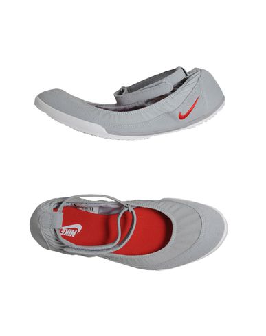 ZOOM NIKE SPORTWEAR - Ballet flats