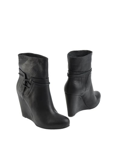 ZOOM JANET & JANET - Ankle boots