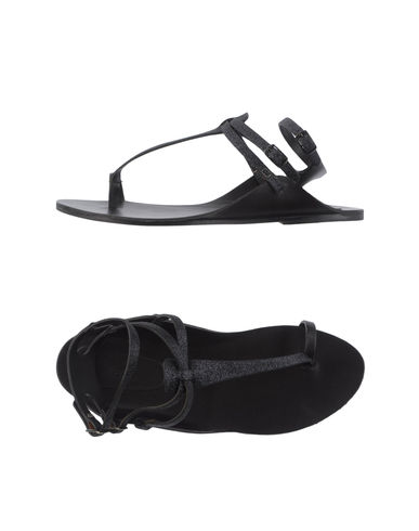 ZOOM LES PETITES... - Sandals