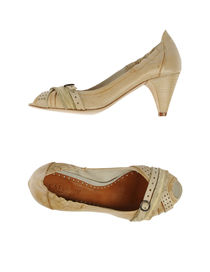CAFe'NOIR - Closed-toe slip-ons