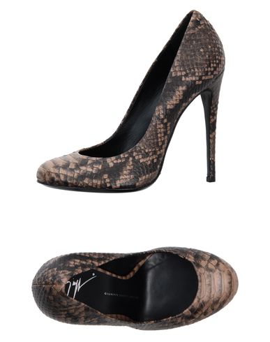 ZOOM GIUSEPPE ZANOTTI DESIGN - Closed-toe slip-ons