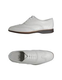 SALVATORE FERRAGAMO - Laced shoes