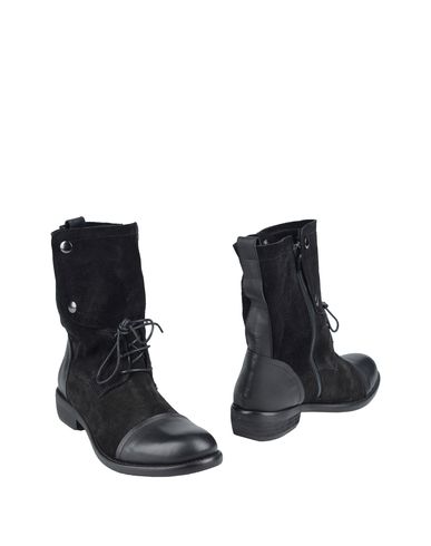 ZOOM TARGET - Ankle boots