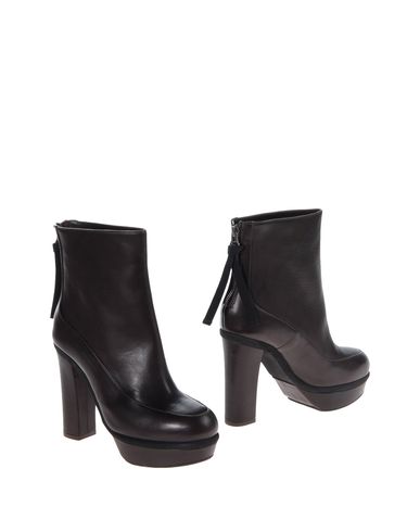 ZOOM MARNI - Ankle boots