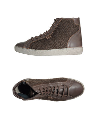 ZOOM STAU - High-tops