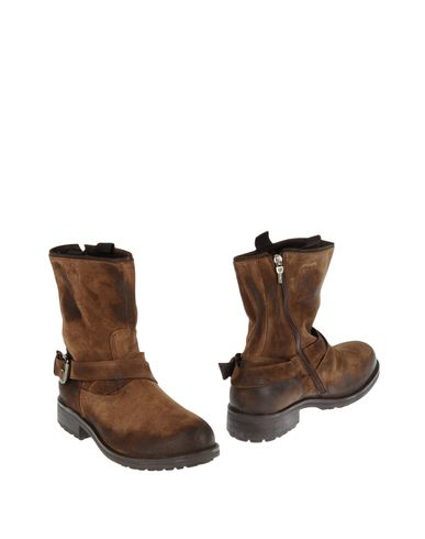 ZOOM DÉBUT - Ankle boots