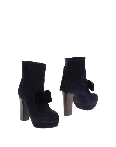ZOOM MARNI - Ankle boots