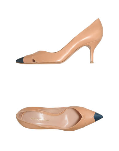 ZOOM GIANVITO ROSSI - Closed-toe slip-ons