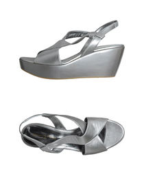 GIANVITO ROSSI - Sandals
