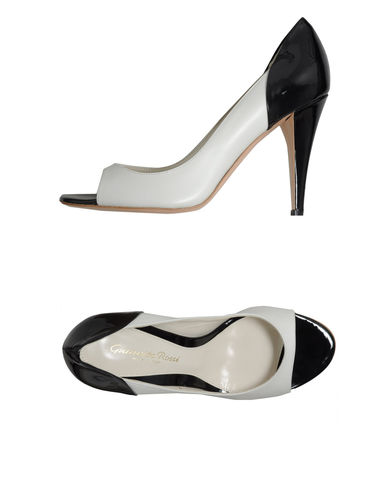ZOOM GIANVITO ROSSI - Closed-toe slip-ons