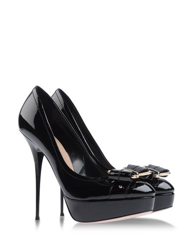 ZOOM SEBASTIAN - Platform courts