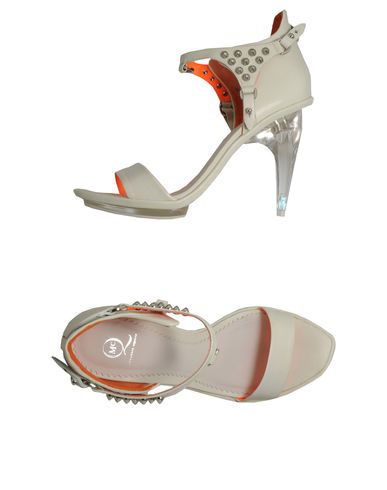 ZOOM McQ - Sandals