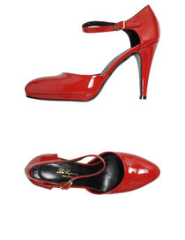 LES COPAINS - Closed-toe slip-ons 