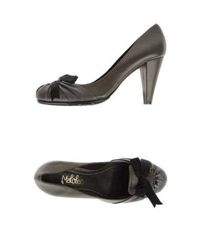 ZOOM MALOLES - Closed-toe slip-ons