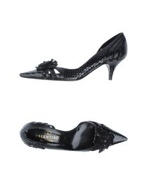 VALENTINO GARAVANI - Closed-toe slip-ons
