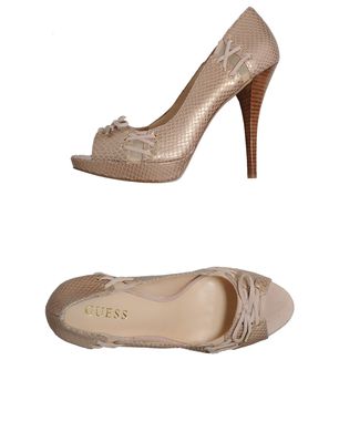 GUESS - Closed-toe slip-ons
