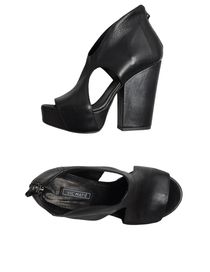 VIC MATIE' - Sandals