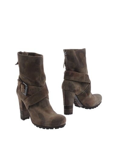 ZOOM VIC MATIE' - Ankle boots