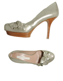 PURA LÓPEZ - Closed-toe slip-ons