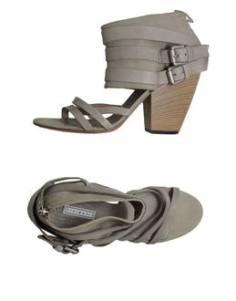 VIC MATIE' - CALZATURE - Sandali con tacco