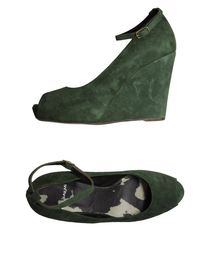 MALIPARMI - Closed-toe slip-ons