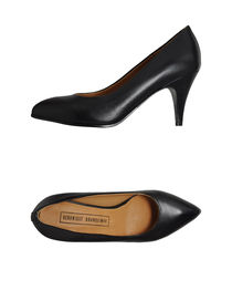 VERONIQUE BRANQUINHO - Closed-toe slip-ons