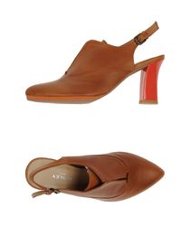 AUDLEY - Closed-toe slip-ons
