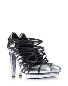 Closed toe - CHARLINE DE LUCA