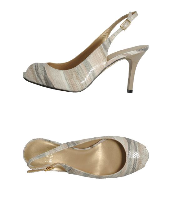 Босоножки STUART WEITZMAN